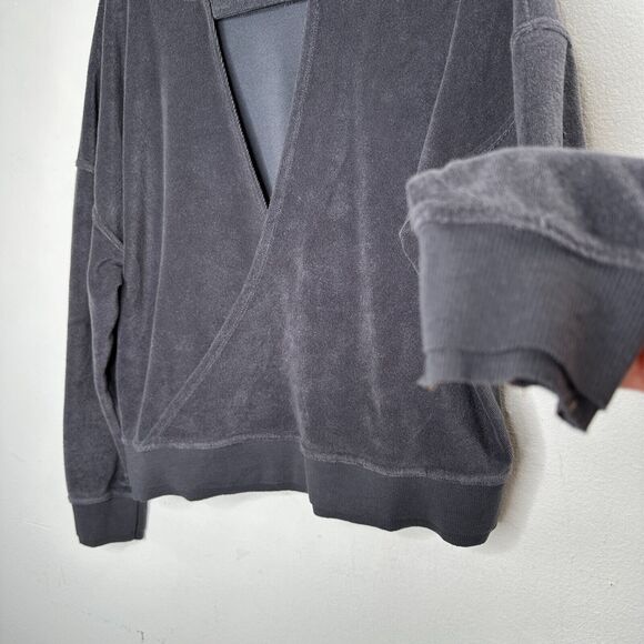 Joy Lab Dark Gray Long Sleeve Crop Terrycloth Sweater Faux Wrap Open V-Back SM - Picture 9 of 16